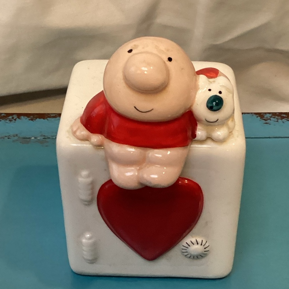 Vintage 1980s Ziggy Bank with Dog Red Heart Valentine Safe 3.25”x3.25”x3”